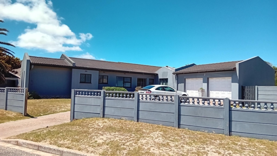 4 Bedroom Property for Sale in Parkersdorp Western Cape